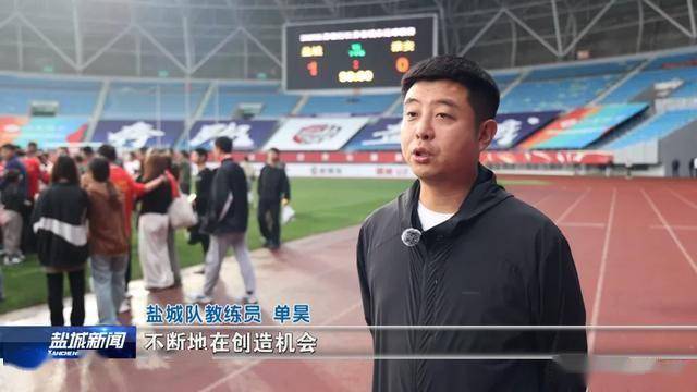 关于甘肃队力克对手，展现团队协力精神的信息